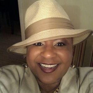 Meet your Posher, Deborah